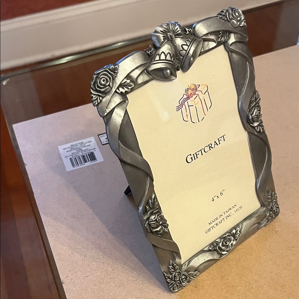 Craft Silver Ribbon and Rose Picture Frame - Picture 3 of 4
